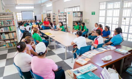 «La mejor estrategia para aumentar el nivel educativa es el trabajo en equipo»: Gobernador@ Ingris Padilla