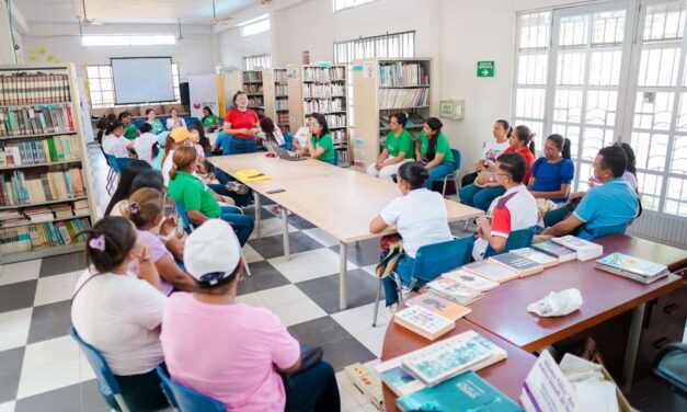 «La mejor estrategia para aumentar el nivel educativa es el trabajo en equipo»: Gobernador@ Ingris Padilla