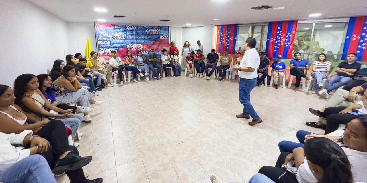 Rafael Noya recibe respaldo de los jóvenes, va al Mercado Público y propone seguridad, desarrollo y productividad