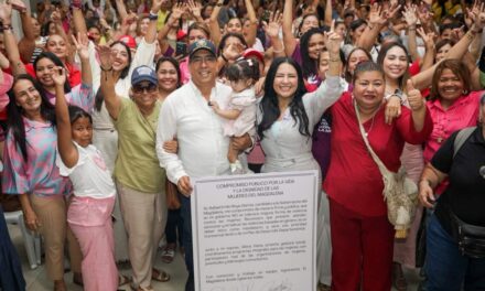 Rafael Noya firma compromiso por la vida y la dignidad de las mujeres del Magdalena 