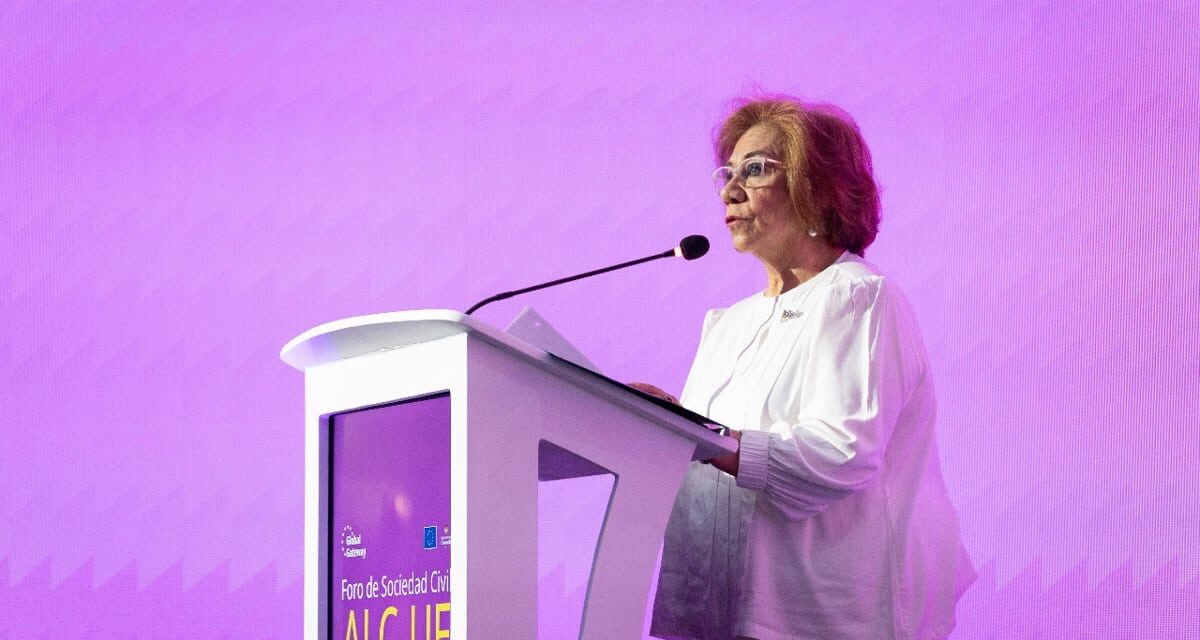 «Hagamos en Santa Marta un evento más humano y que sea un nuevo encuentro de dos mundos para el futuro»: Canciller Rosa Villavicencio