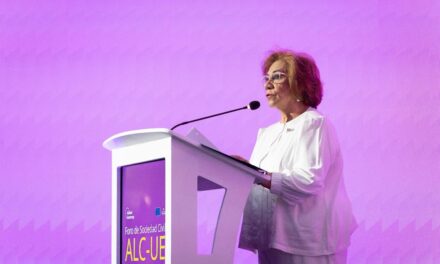 «Hagamos en Santa Marta un evento más humano y que sea un nuevo encuentro de dos mundos para el futuro»: Canciller Rosa Villavicencio