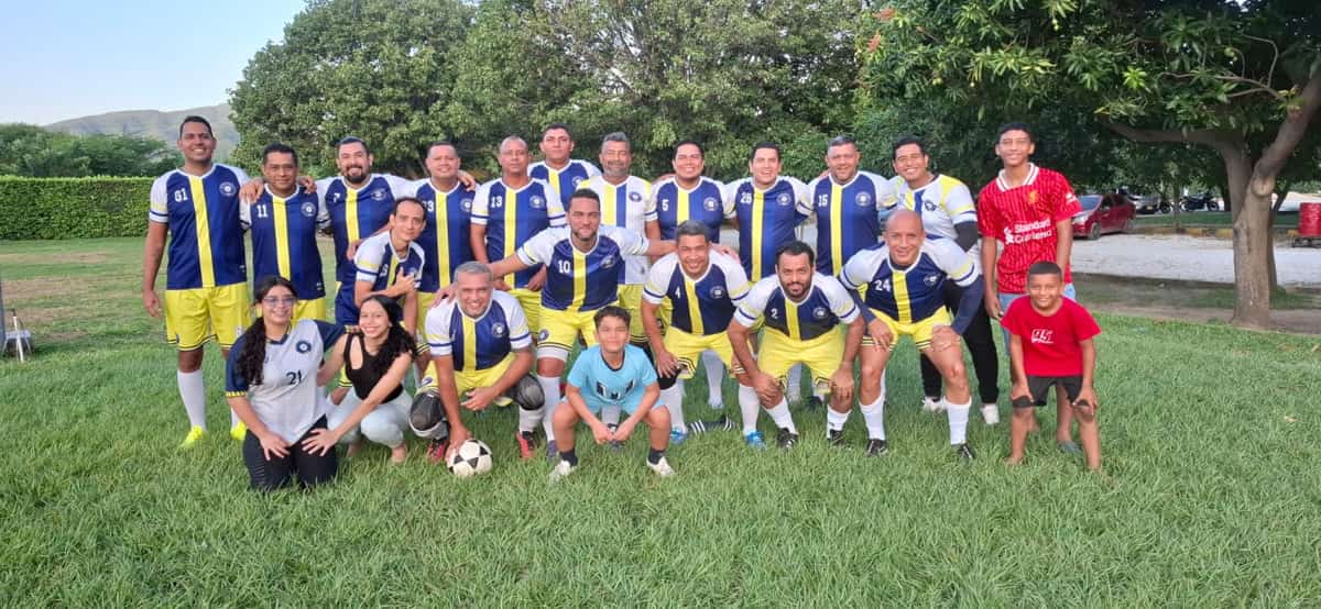 Duodécima fecha del torneo Inter-Padres mirado desde la raya…Los gritos de la emoción