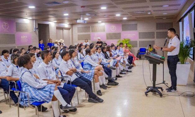 Facultad de Ciencias Empresariales y Económicas celebró con éxito su II Feria Académica