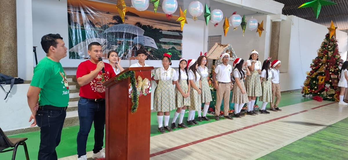 Novena de Aguinaldos para cerrar un gran año académico en C E COOEDUMAG