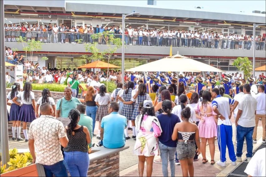 Gobierno de Fuerza Ciudadana hace historia, Plato ya tiene en función su Campus Universitario