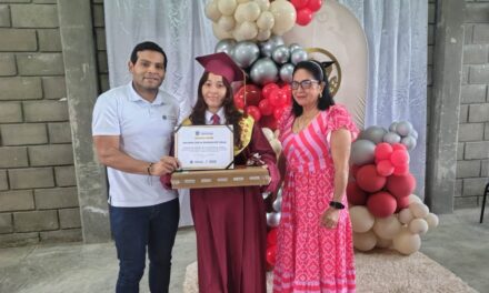 Juliana Rodríguez la joven ganadora de las pruebas Saber ejemplo de la Revolución Educativa de la Gobernación