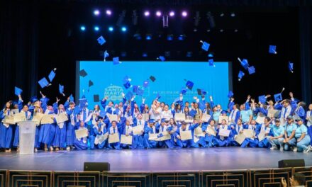 ‘Caminos de Sabiduría’ muestra sus primeros frutos, se graduaron 100 estudiantes en Educación Técnica de la Academia AIES