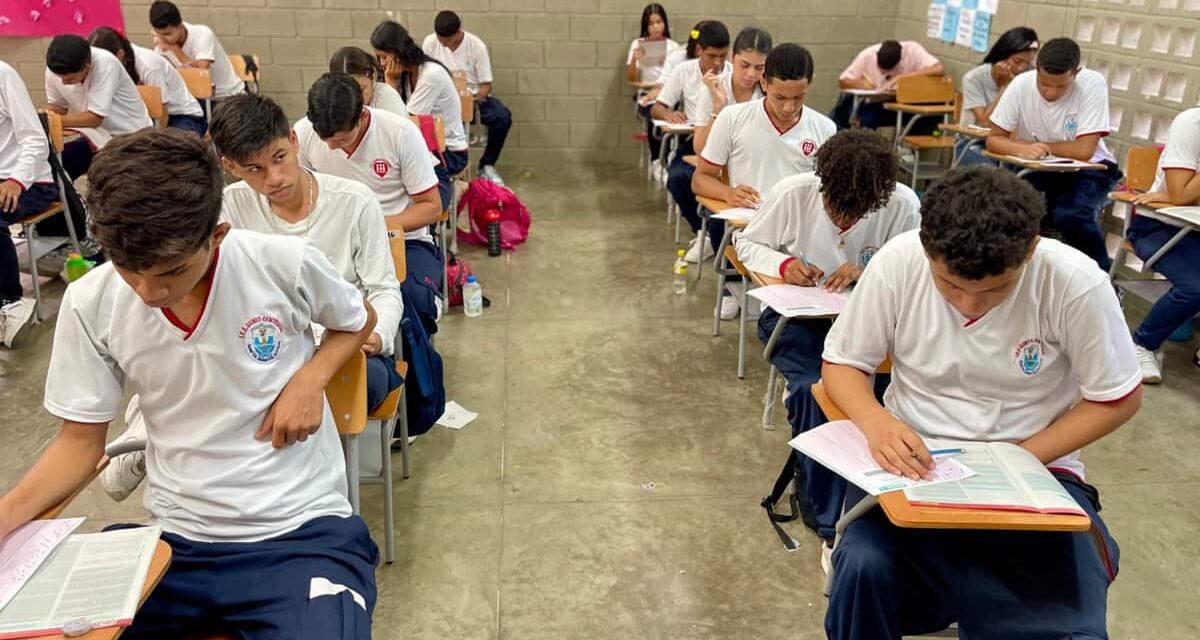 El regreso a clase que sea con  95 mil estudiantes, la meta del  Gobierno Pinedo