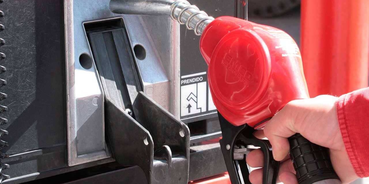 Desde el 1 de febrero $300 menos costará la gasolina, anuncia MinHacienda