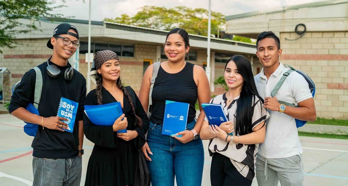 La USM se sigue poblando recibió a 80 nuevos estudiantes para su programa de Diseño de Modas