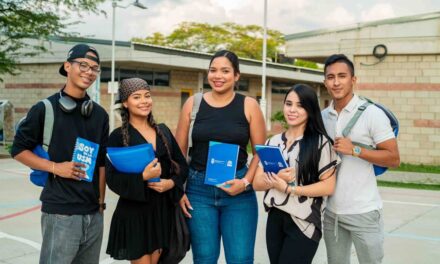 La USM se sigue poblando recibió a 80 nuevos estudiantes para su programa de Diseño de Modas