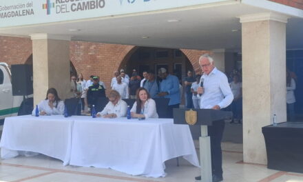 MinSalud anuncia que entregara $5.949 para la compra de nuevas ambulancias