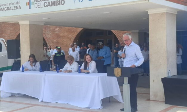 MinSalud anuncia que entregara $5.949 para la compra de nuevas ambulancias