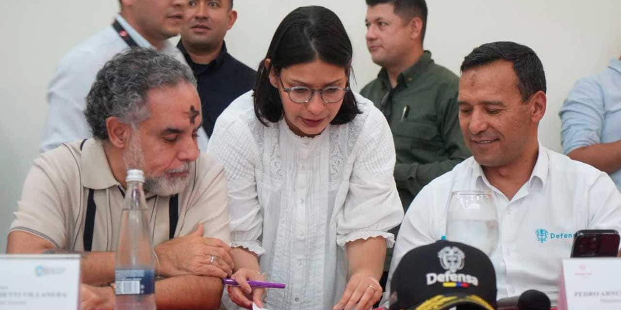 Hasta $50 millones de pesos dará el Gobierno nacional para quien denuncie el fraude electoral