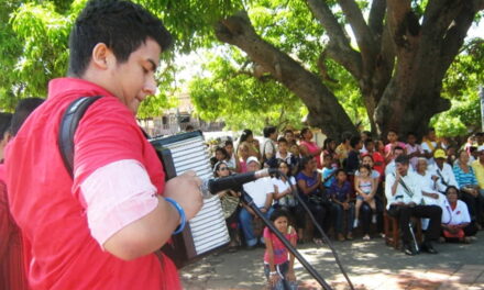 El palo e’ mango en la Plaza Alfonso López: Entre cantos, recuerdos y exámenes científicos