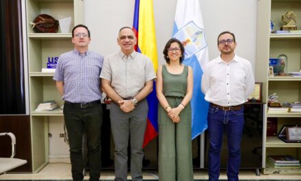 Reunión del alcalde Pinedo y la viceministra Ruth Quevedo, ratifica que solución de agua para Santa Marta, avanza