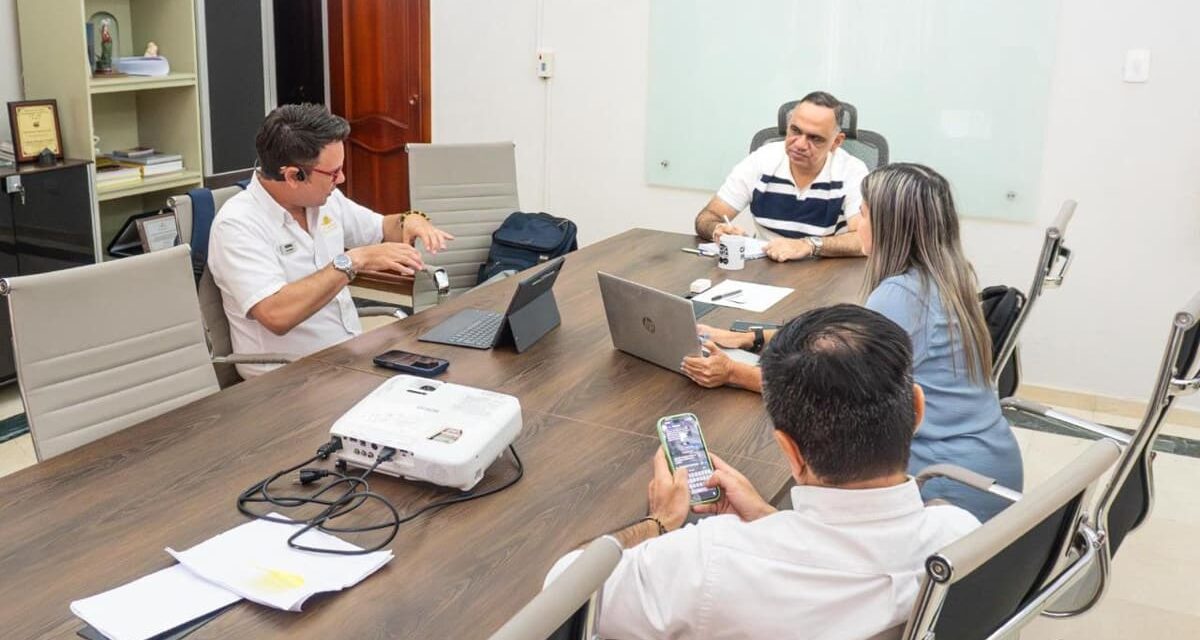 «No podemos cansarnos de decir, que solo haciendo equipo sacamos a Santa Marta adelante»: Carlos Pinedo