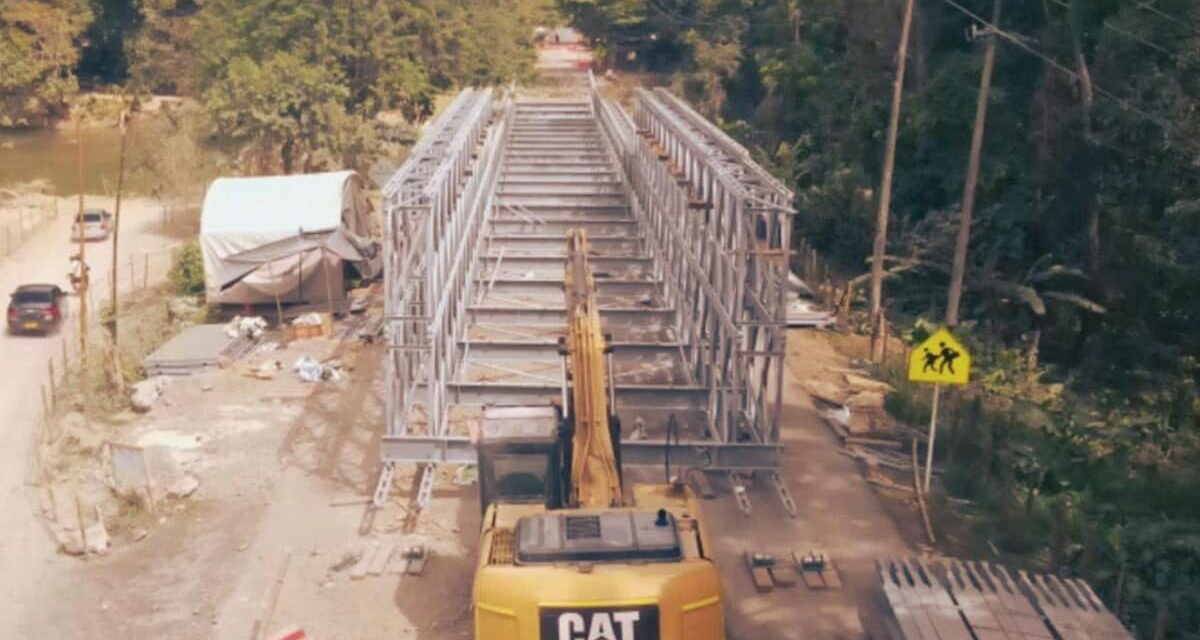A cuatro días de la Semana Santa en un 40%  avanza instalación de puente militar en Mendihuaca