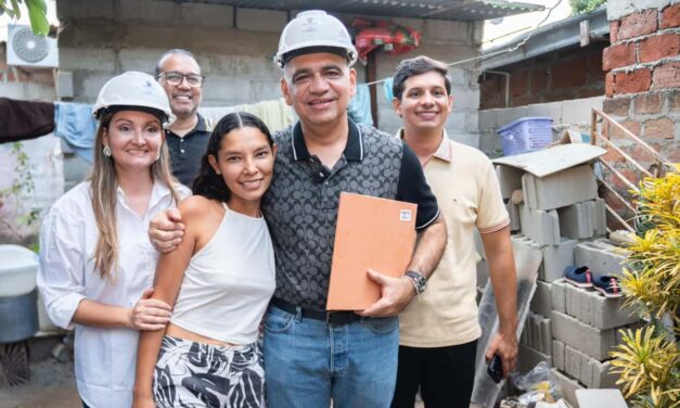 «En el Oasis 44 familias verán el mejoramiento de sus viviendas»: alcalde Pinedo Cuello
