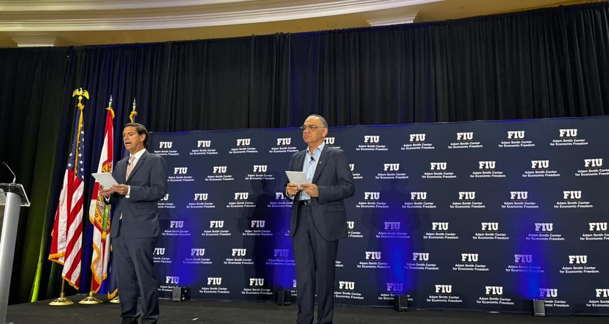 Santa Marta se proyecta al mundo: Alcalde Pinedo y director de Turismo presentan, ante líderes del continente, su estrategia de posicionamiento global