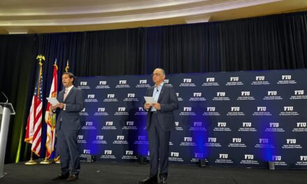 Santa Marta se proyecta al mundo: Alcalde Pinedo y director de Turismo presentan, ante líderes del continente, su estrategia de posicionamiento global