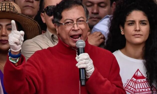 Gustavo Petro: Cuatro años a bordo de sí mismo, el problema fue que le dijeran que no y su relación ‘tóxica’ con el poder