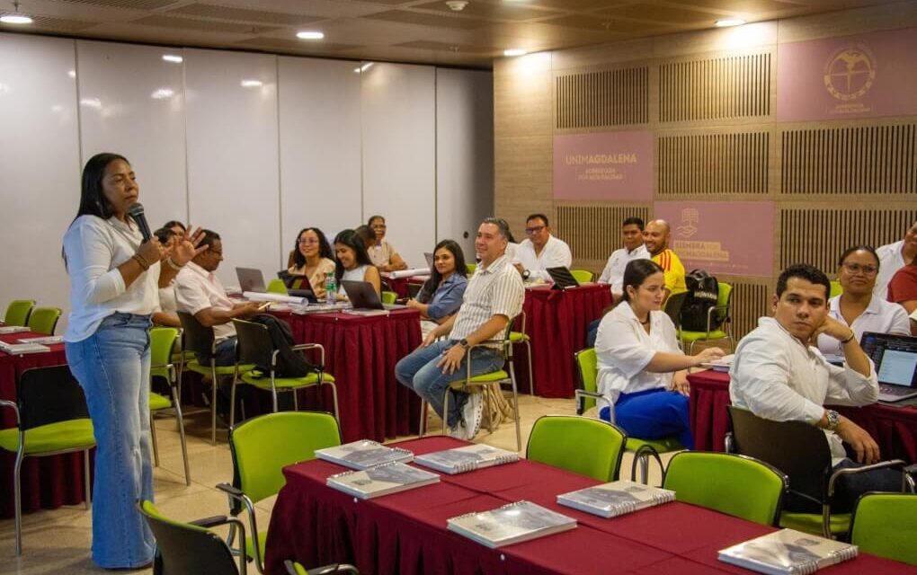 UNIMAGDALENA dialoga con graduados de Psicología sobre el futuro de la formación