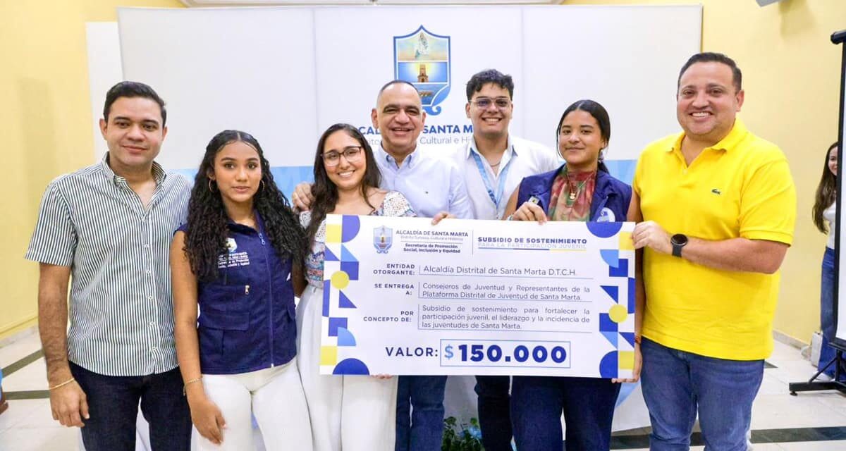 Gobierno de Pinedo hace historia con la primera entrega de subsidios al Consejo Distrital de Juventudes