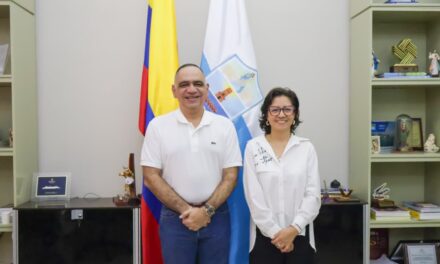 Alcalde Pinedo y Viceministra de Agua avanzan en proceso para instalación de plantas desalinizadoras en Santa Marta