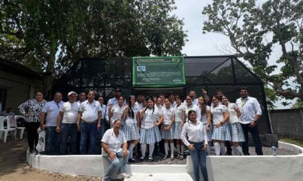 CORPAMAG, sigue aportando al planeta y entrega 3 Viveros Bioclimáticos a IED del Magdalena