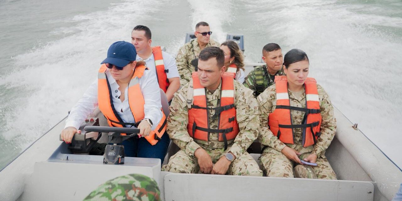 Ejército nacional ya patrulla la Ciénaga Grande de Santa Marta otro compromiso con el gobierno de  Margarita Guerra