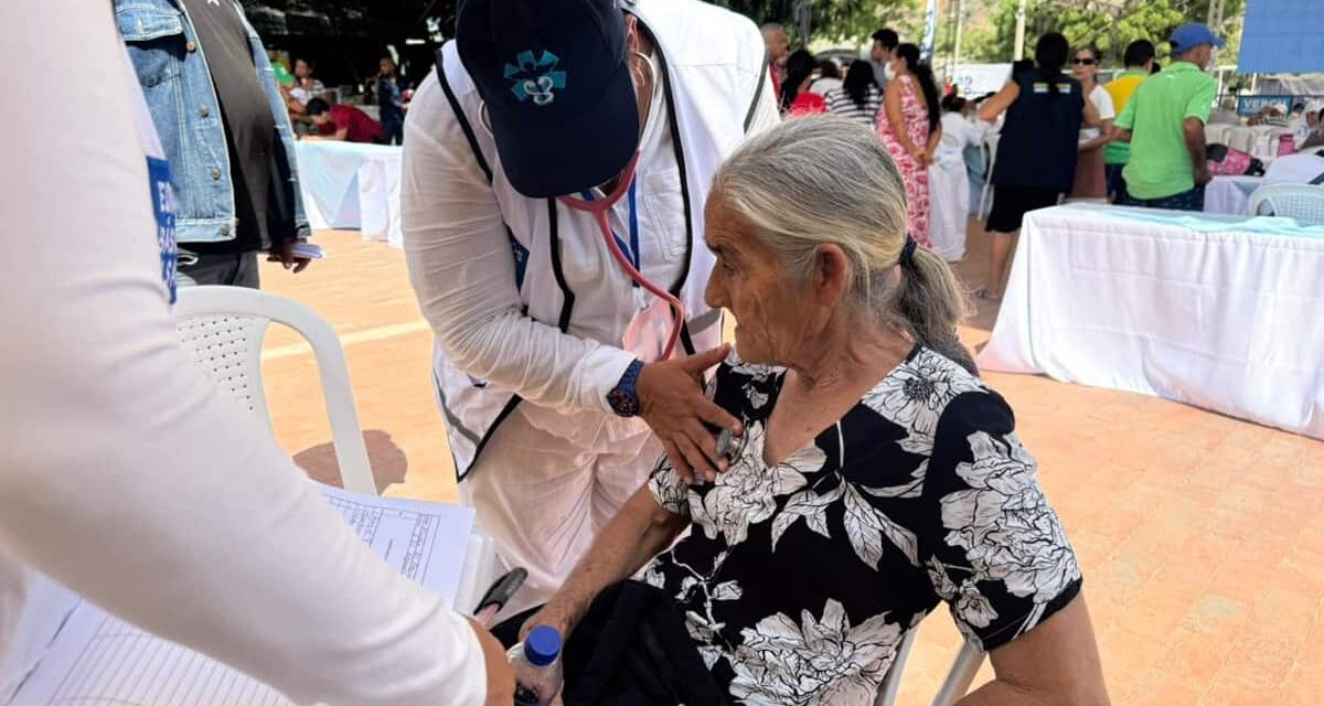 Con atención integral, residentes del sector El Pantano agradecen a la administración por la Alcaldía al Barrio