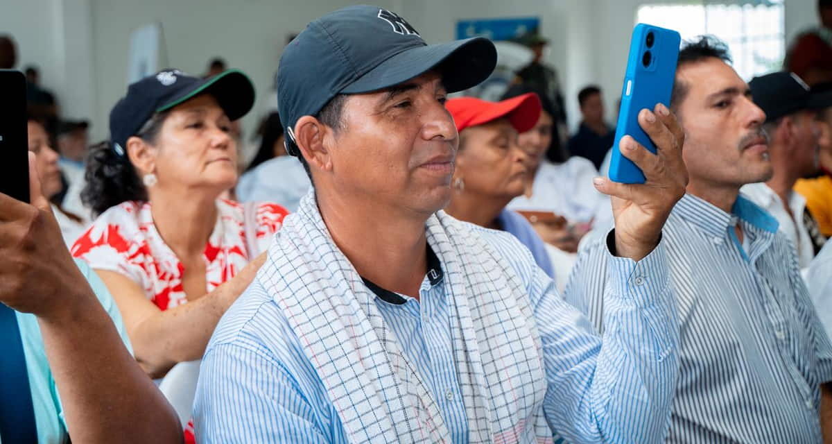 “Sin la gestión de Margarita Guerra no nos hubieran tenido en cuenta en los diálogos sobre la Línea Negra. Gracias gobernadora”: campesinos de la Sierra
