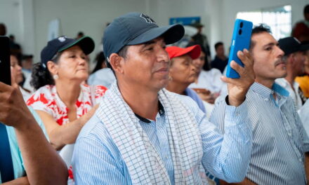“Sin la gestión de Margarita Guerra no nos hubieran tenido en cuenta en los diálogos sobre la Línea Negra. Gracias gobernadora”: campesinos de la Sierra