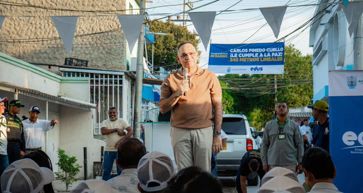 ¡Cumpliéndole a los samarios! Alcalde Carlos Pinedo entrega cuatro nuevas calles en La Paz