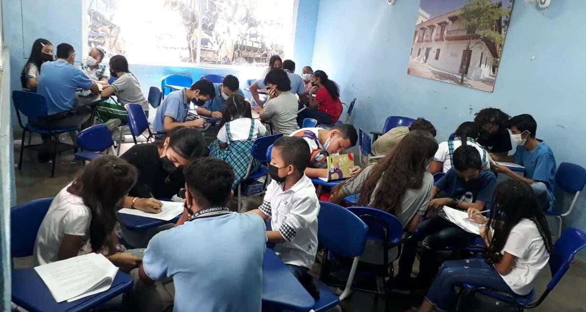 Alcaldía atiende y mantiene bajo control casos probables de intoxicación alimentaria en colegio