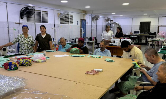 Pacientes psiquiátricos del Julio Méndez se rehabilitan con talleres ocupacionales y sus productos son comprados por el mismo Hospital