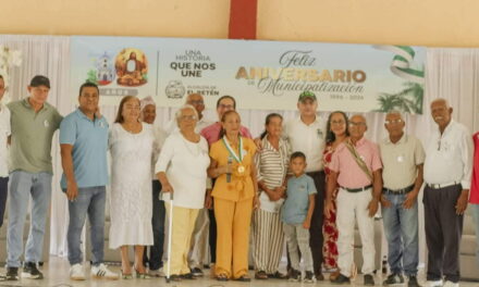 “Miremos atrás con gratitud, enfrentemos el presente con responsabilidad para un futuro mejor de El Retén”: Jesús Galindo