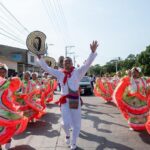 La identidad Caribe se tomó las calles de Santa Marta con desfile y concurso de comparsas de UNIMAGDALENA
