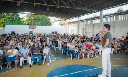 Carlos Caicedo llama a mujeres y jóvenes que voten por Cepeda: “Es una elección por la vida y el futuro del país”