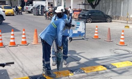 Gobierno Pinedo fortalece seguridad vial en barrios y entornos escolares