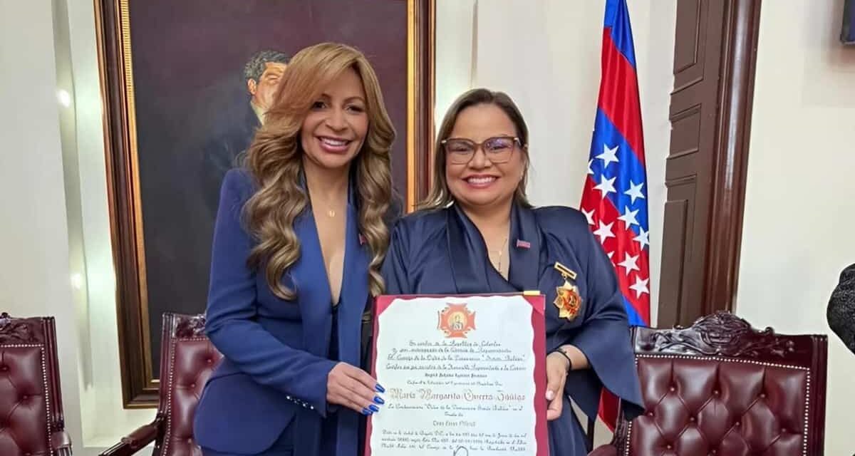 “Yo soy la gobernadora del pueblo y este reconocimiento es para ustedes”: Margarita Guerra desde el Congreso