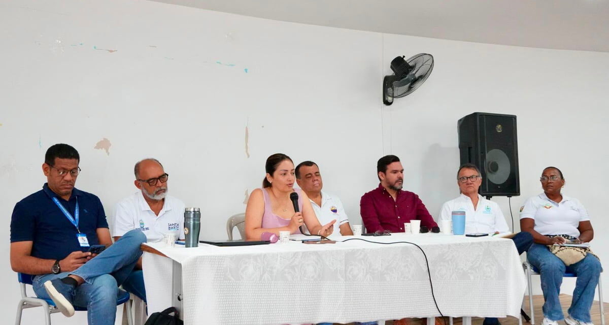 ‘Educación Superior en tu colegio’, la estrategia nacional que acoge el gobierno Pinedo, para que miles de jóvenes accedan a la U