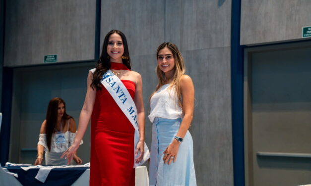 Fiesta del Mar, esto es a mil, llegan las capitanas y la Gestora Social las espera con su banda