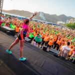 Mega Rumba Neón logró reunir a 3.500 personas que aceptaron el reto de Margarita Guerra y recolectaron más de dos toneladas de plástico