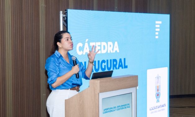 En respuesta a los violentos: Gobierno Pinedo forma a 100 gestores de convivencia para transformación pacífica de conflictos