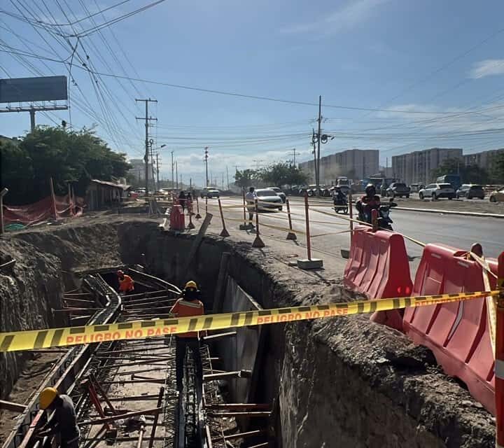 Gobernación del Magdalena mantiene cierre de un carril por obras del Intercambiador Vial de La Piragua