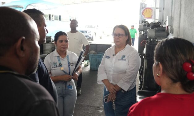 Alcaldía a través del DADSA fortalece controles ambientales en establecimientos comerciales