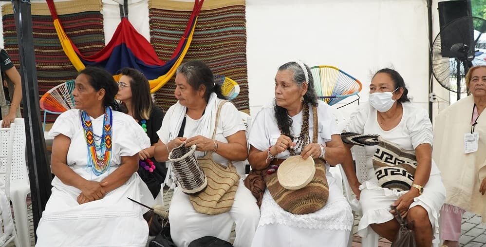 Jueves de Feria, se Inicia en UNIMAGDALENA la 6ta versión del evento Artesanal del Caribe